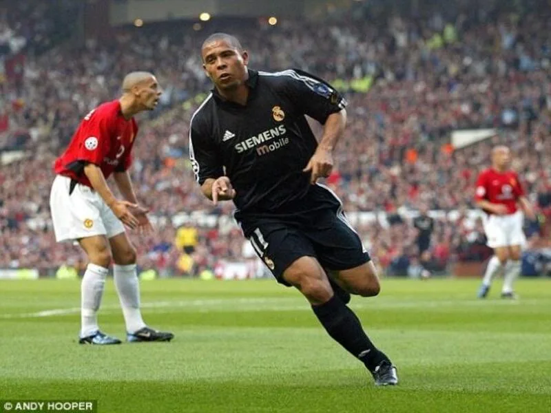 Người hâm mộ yêu Ronaldo vì anh chơi bóng tự nhiên, giàu cảm xúc và luôn có thể tạo ra khoảnh khắc khác biệt.